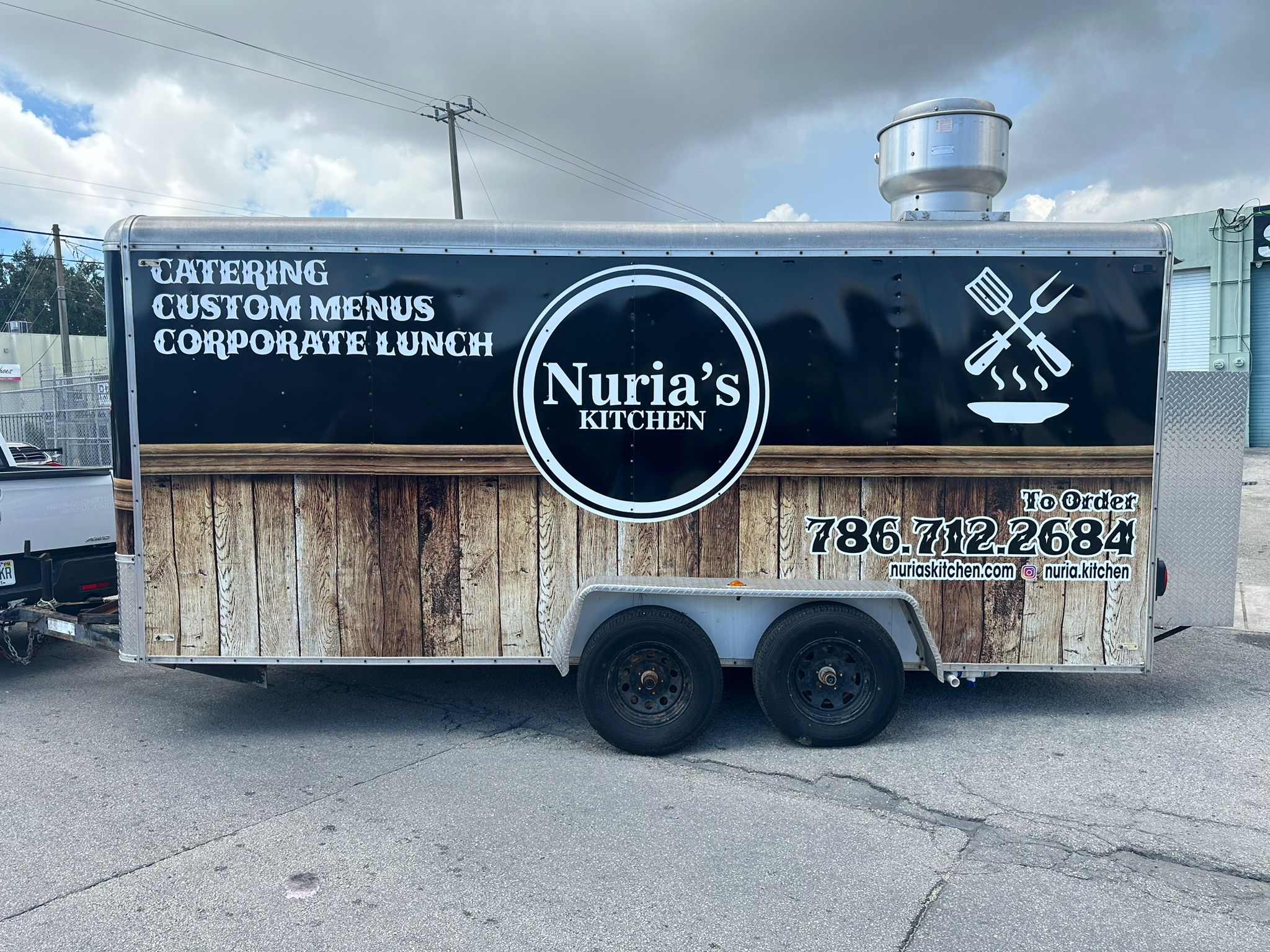 Nuria's Kitchen Trailer Full Wrap